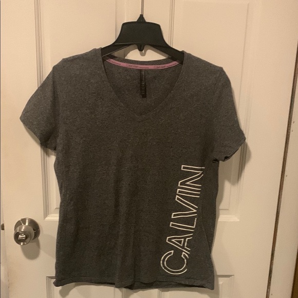 Calvin Klein Tops - Calvin Klein Gray Short Sleeve Tee